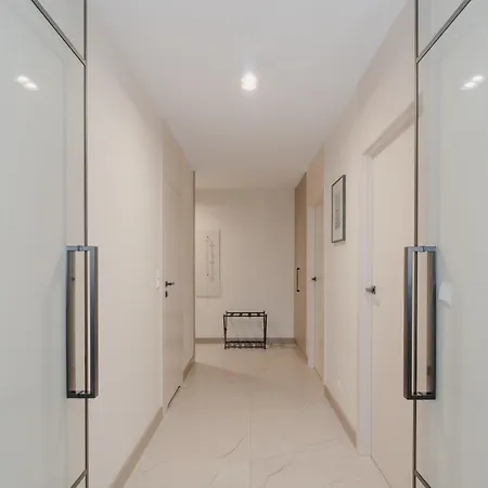 Totu Home Bank Polski Gdynia Modern Apartment Exterior foto